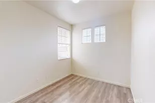 2555 S Lind, Fresno, CA 93725 - Photo 23