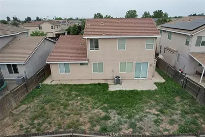 2555 S Lind, Fresno, CA 93725 - Photo 27
