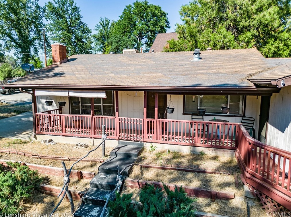 49616 Pierce Dr, Oakhurst CA  93644-8725 exterior