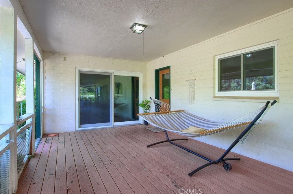 39210 Road 425b, Oakhurst CA  93644-8850 exterior