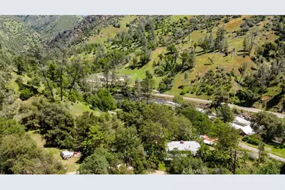10049 Incline Road, El Portal, CA 95318 - Photo 9