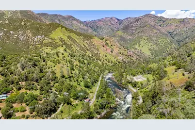 10049 Incline Road, El Portal, CA 95318 - Photo 15