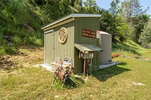 10049 Incline Rd, El Portal, CA 95318 - Photo 25