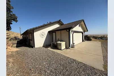 9307 Banderilla Drive, La Grange, CA 95329 - Photo 9