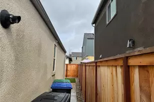 4035 Braden, Madera, CA 93636 - Photo 7