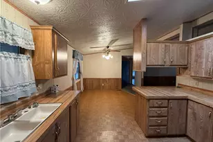 5277 Hwy 49, Mariposa, CA 95338 - Photo 11