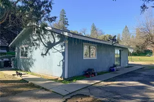 50155 Hangtree, Oakhurst, CA 93644 - Photo 1