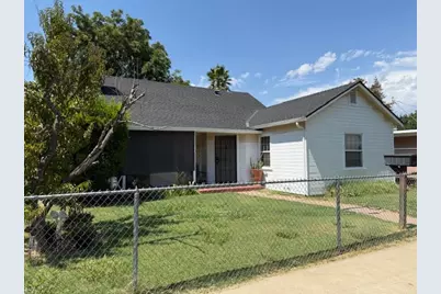 2229 "P" Street, Merced, CA 95340 - Photo 1