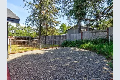 45744 N Oakview, Oakhurst, CA 93644 - Photo 27