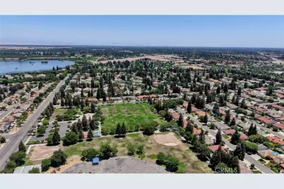 7440 N Wheeler N, Fresno, CA 93722 - Photo 45
