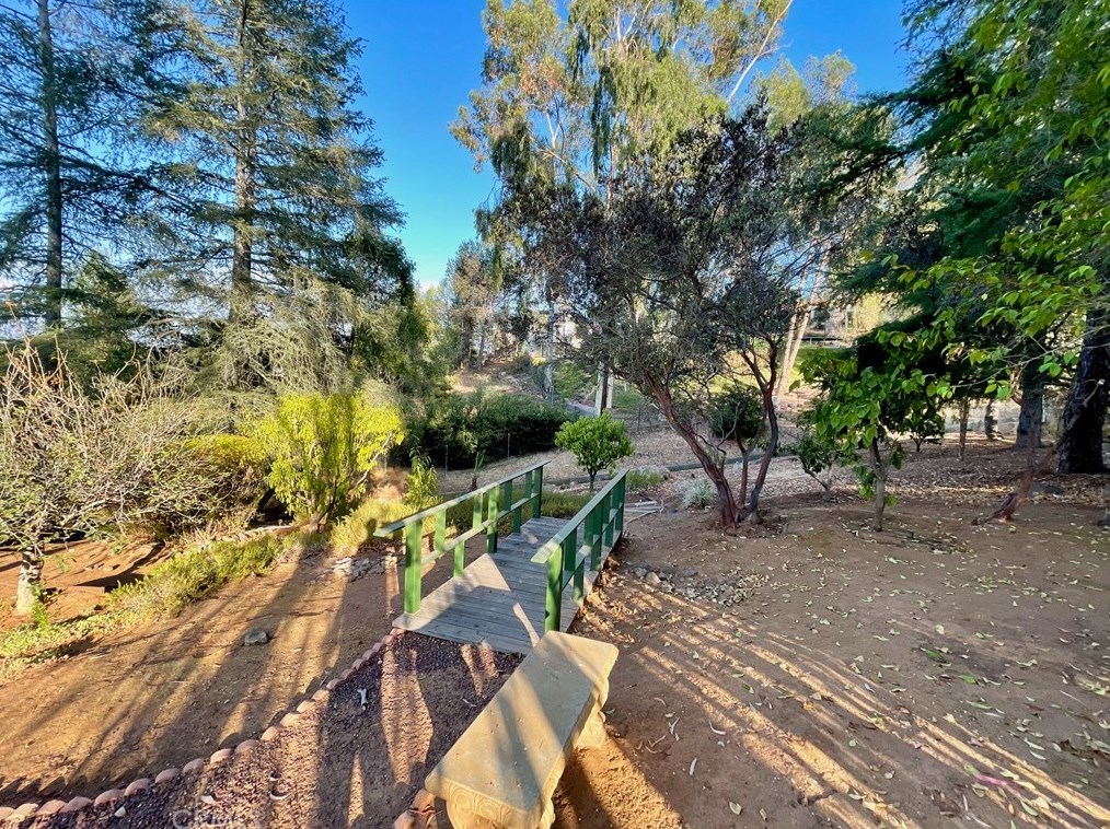 341 Calle Bonita, Escondido CA  92029-7947 exterior