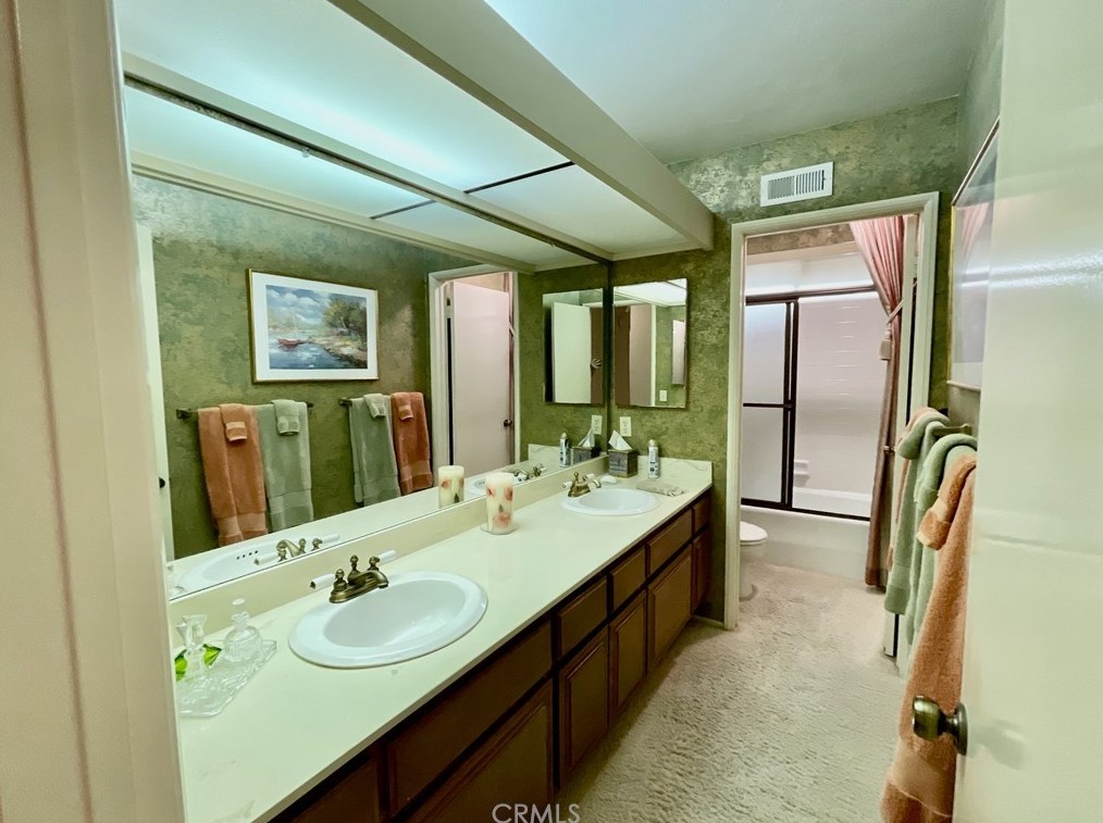 341 Calle Bonita, Escondido CA  92029-7947 exterior