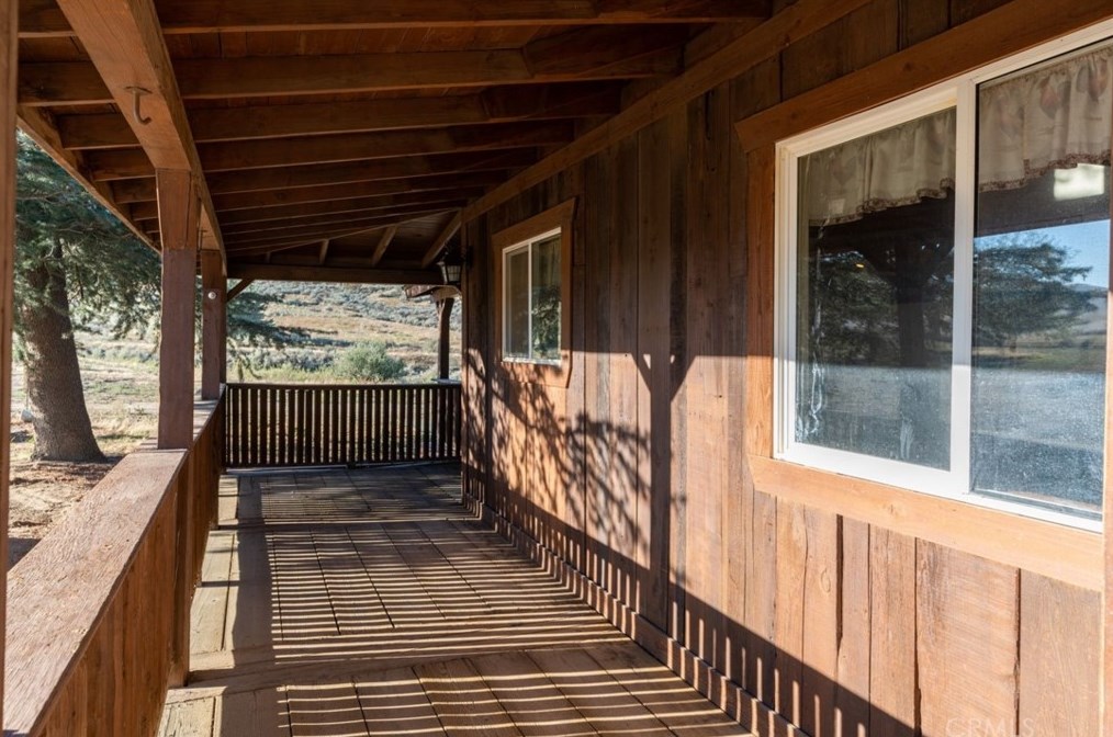 52610 Elder Creek Rd, Aguanga CA  92536-9676 exterior