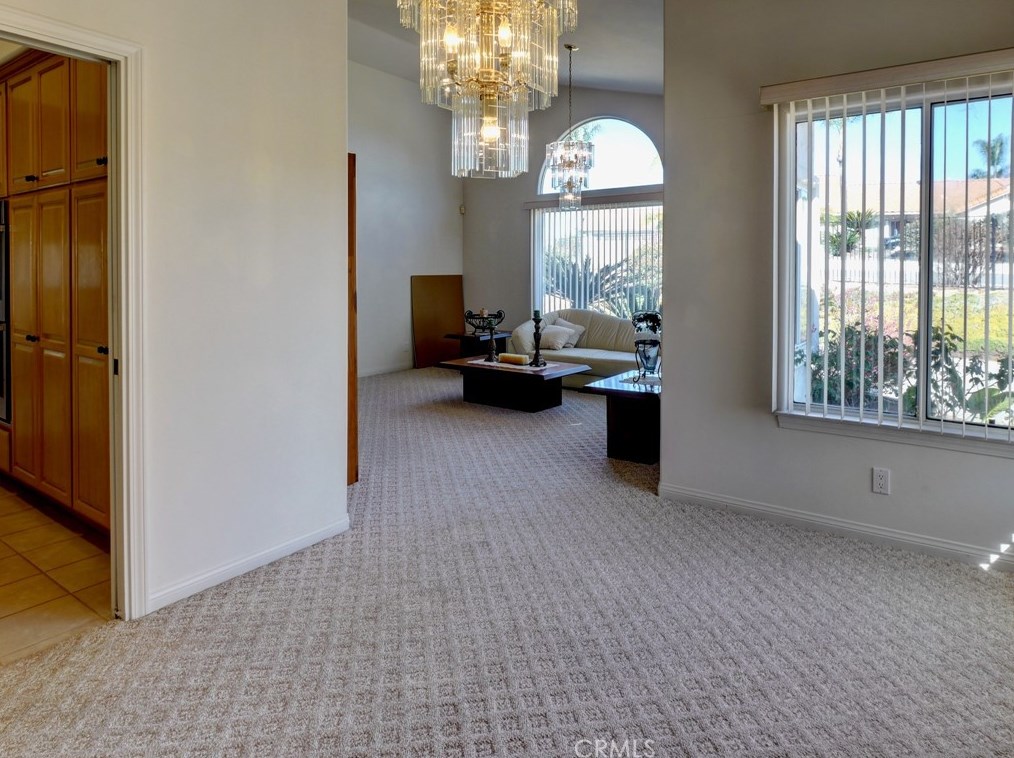 1109 Sea Larke Dr, Fallbrook CA  92028-4454 exterior