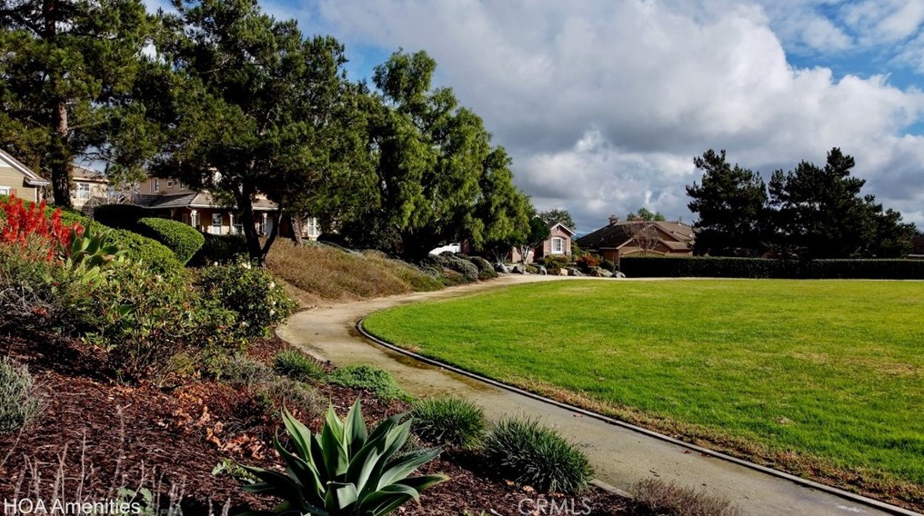 2143 Stone Castle, Fallbrook CA  92028-4490 exterior