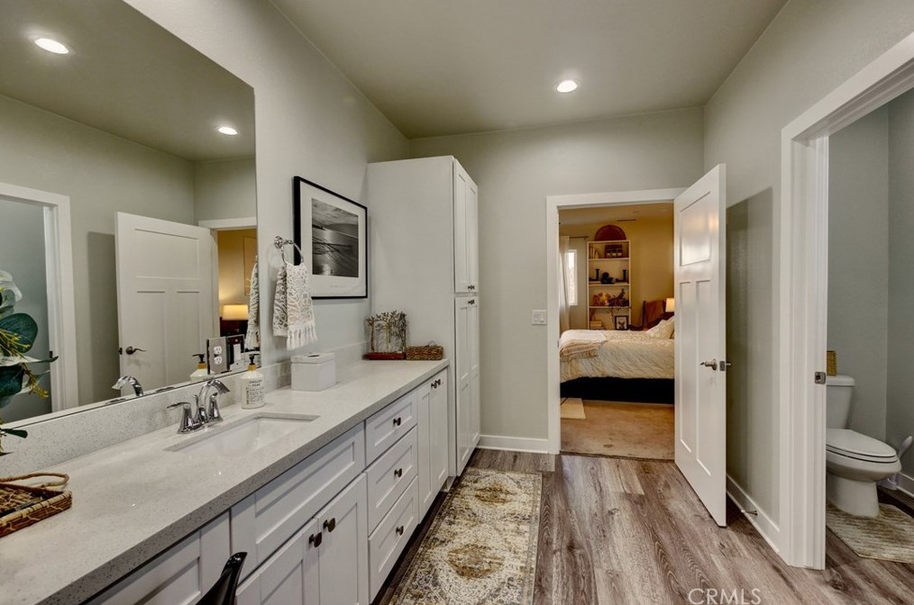 1412 Devin Dr, Fallbrook CA  92028-4271 exterior