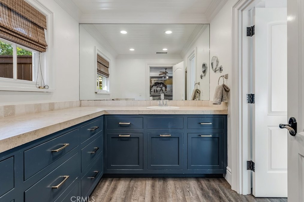 510 Rancho Camino, Fallbrook CA  92028-9093 exterior