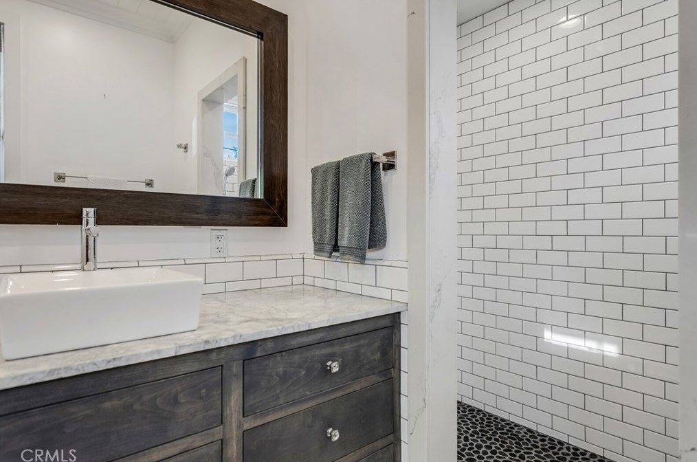 510 Rancho Camino, Fallbrook CA  92028-9093 exterior