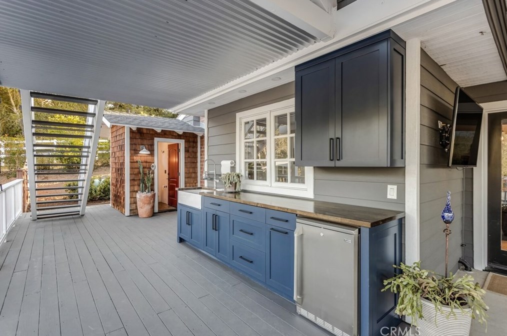 510 Rancho Camino, Fallbrook CA  92028-9093 exterior