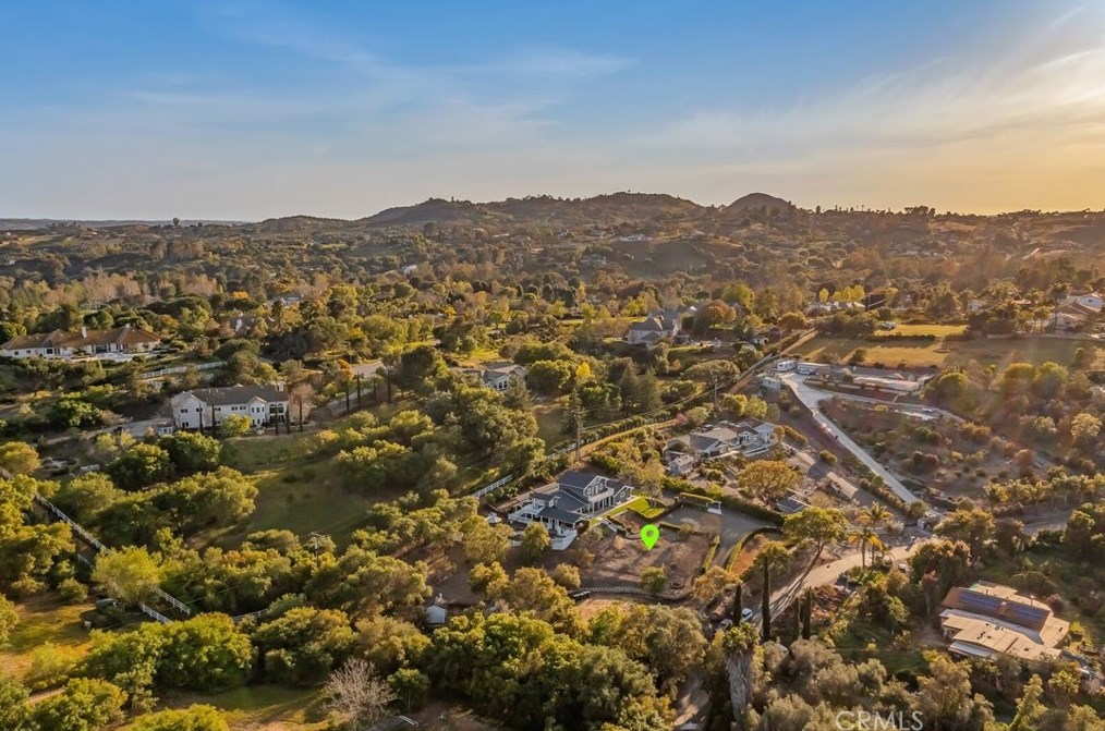 510 Rancho Camino, Fallbrook CA  92028-9093 exterior