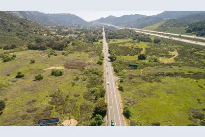 29255 Champagne Boulevard, Escondido, CA 92026 - Photo 11