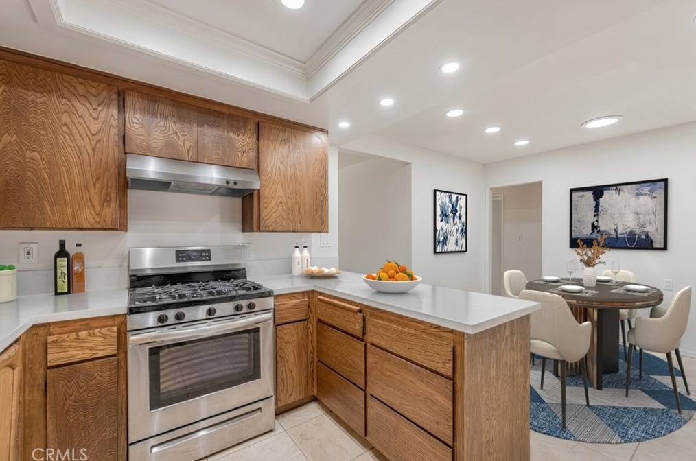 517 Potter St, Fallbrook CA 92028-3072 exterior