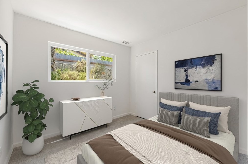 517 Potter St, Fallbrook CA 92028-3072 exterior