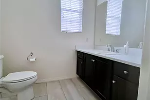 40365 Calle Real, Murrieta, CA 92563 - Photo 11