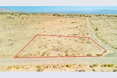 2711 Twin Lakes Avenue, Thermal, CA 92274 - Photo 7