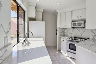 3252 Via Marin, La Jolla, CA 92037 - Photo 9