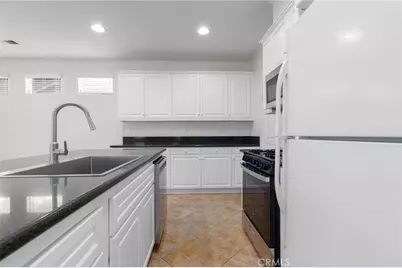 8180 Pavin, Hemet, CA 92545 - Photo 11