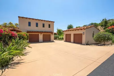 1917 Santa Margarita Drive, Fallbrook, CA 92028 - Photo 11