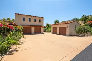 1917 Santa Margarita Dr, Fallbrook, CA 92028 - Photo 11