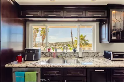 10021 Bonnie Vista Drive, La Mesa, CA 91941 - Photo 11