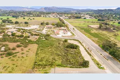 28746 Valley Center Rd, Valley Center, CA 92082 - Photo 3