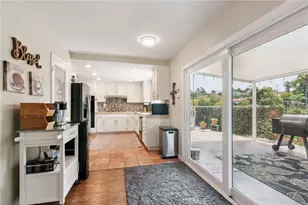 1355 Knoll Dr, Oceanside, CA 92054 - Photo 15