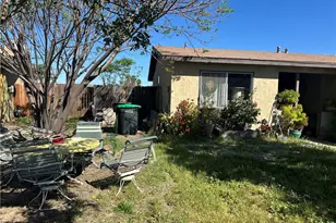 2174 Avenida Olivos, Hemet, CA 92545 - Photo 5