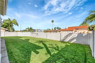 19201 Sherborne Ln, Huntington Beach, CA 92646 - Photo 55