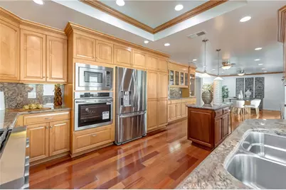 19201 Sherborne Lane, Huntington Beach, CA 92646 - Photo 21