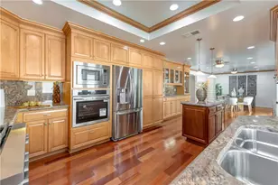 19201 Sherborne Ln, Huntington Beach, CA 92646 - Photo 21