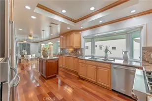 19201 Sherborne Ln, Huntington Beach, CA 92646 - Photo 23