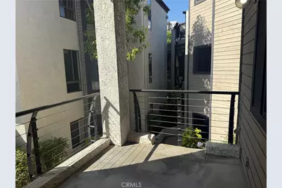 437 E E Palm Ave # 201, Burbank, CA 91501 - Photo 31