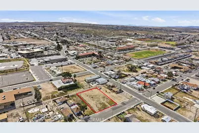 212 E Fredricks Street, Barstow, CA 92311 - Photo 5