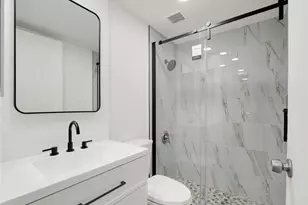 9038 Orion Ave, North Hills, CA 91343 - Photo 9