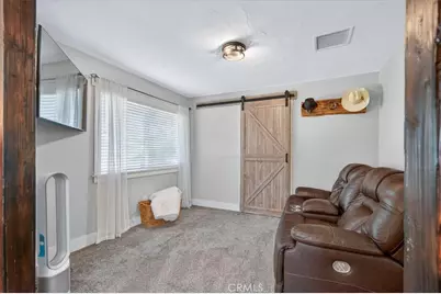 5325 N Greenwood Drive, Clovis, CA 93619 - Photo 13