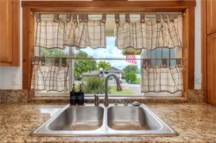 316 W Kalmia, Fallbrook, CA 92028 - Photo 9