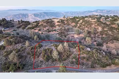 26500 Winchester Court, Tehachapi, CA 93561 - Photo 3