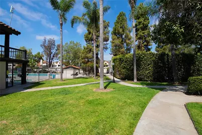 333 N Melrose Drive #E, Vista, CA 92083 - Photo 27