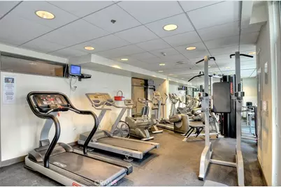 425 W Beech #715, San Diego, CA 92101 - Photo 25