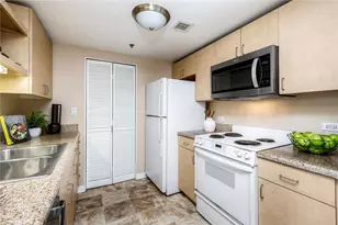 425 W Beech, San Diego, CA 92101 - Photo 7